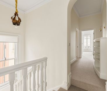 99 Leopold Street, South Yarra VIC 3141 - House For Rent | Domain - Photo 4