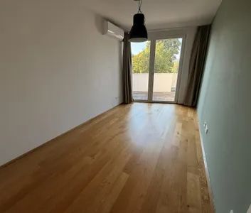 Ruhige 3 Zimmerwohnung mit großem Balkon und Blick ins Grüne - Foto 3
