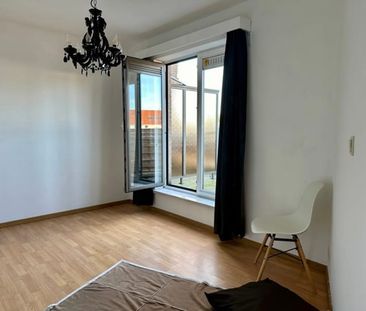 Appartement te huur - Photo 1