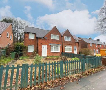 4 bedroom semi-detached house to rent - Photo 5