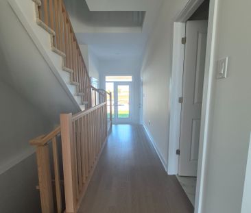 For Lease - 102 Ploughshare Road, Kanata, Ontario - Photo 6