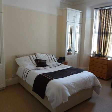 2 bedroom house share to rent - Photo 4