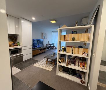 BEAUTIFULLY PRESENTED FULLY FURNISHED APARTMENT | LEVEL 9 | GARDEN ... - Photo 2