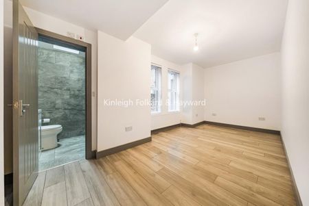 3 bedroom flat to rent - Photo 5