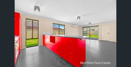 SPACIOUS FAMILY HOME IN MCKAIL - Photo 5