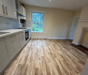 3 bedroom detached house to rent - Photo 5