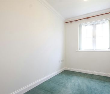 Campion Road, Hatfield, Hertfordshire, AL10 9FL - Photo 2