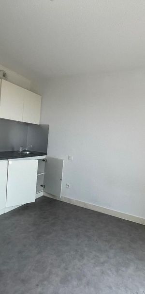 Location Appartement 1 pièce 20m² BEZIERS 34500 - Photo 1