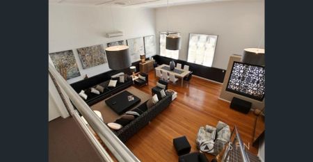 FULLY FURNISHED - AVAILABILIE JULY 2026 - Photo 4