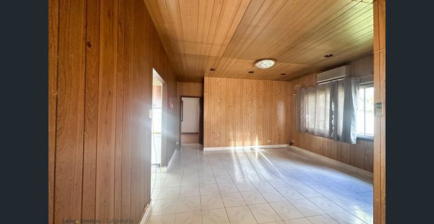 3 BEDROOM HOUSE - Photo 1