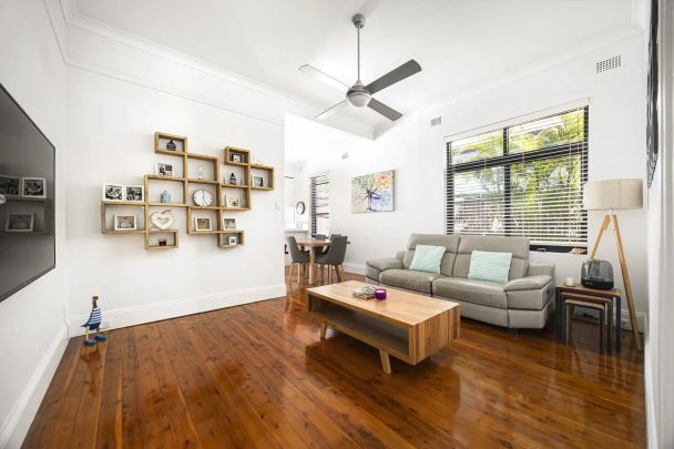 Classic-Contemporary Charm In A Leafy Pocket On The Cusp Of Coogee - Photo 1