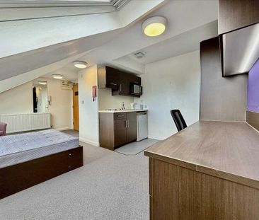 Studio to rent - Photo 1