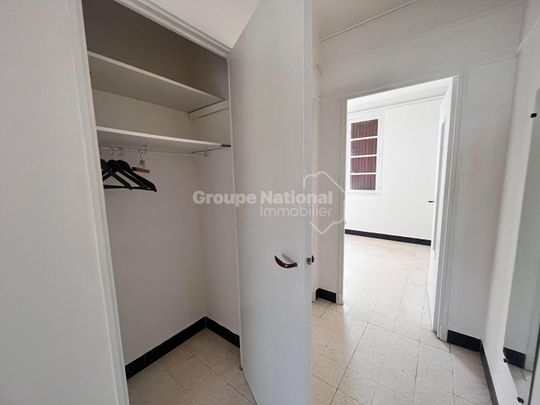 GRAND STUDIO - CENTRE VILLE ARLES, - Photo 1