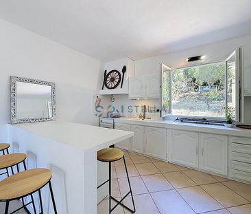 Location Appartement 3 pièces 82m² BASTELICACCIA 20129 - Photo 5