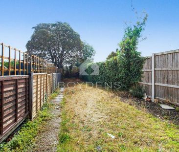 2 bedroom semi-detached house to rent - Photo 5