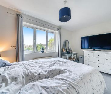 2 bedroom end of terrace house to rent - Photo 6