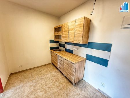 Pronájem bytu 1+kk 50 m² - Fotografie 2
