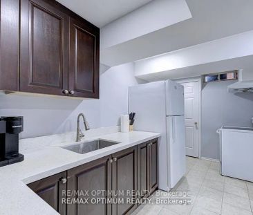 234 Valleyway Drive #Basement - Photo 3