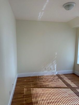 For Lease - 3880 Duke Of York Boulevard Unit# 104, Mississauga, Ontario - Photo 1