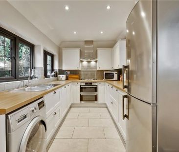 3 bedroom semi-detached house to rent - Photo 6