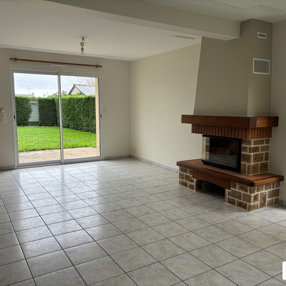 Maison 6 pièces – 114 m² environ à Torcé (ref : 5220) - Photo 1