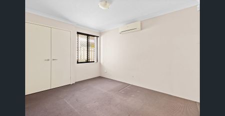 Just Bring Your Suitcase! Modern Home in Secure Complex - Photo 3