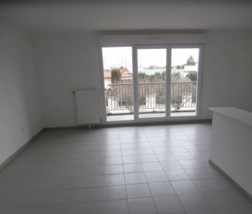 Location appartement T4 88.77m² à Reims (51100) - Photo 2