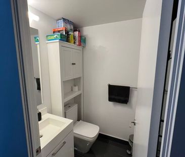 For Lease - 1 Yorkville Avenue Unit# 3702, Toronto, Ontario - Photo 3