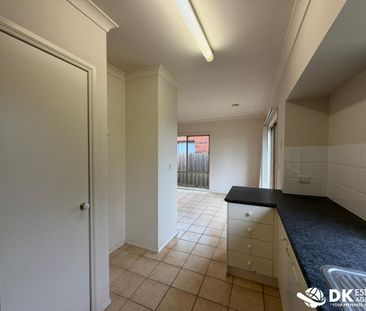 3 Bedroom House in Ideal Location - Photo 5