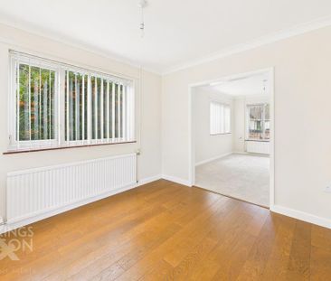 3 bedroom detached house to rent - Photo 2