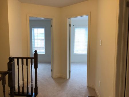 For Lease - 4 Cedarland Road, Brampton, Ontario - Photo 2