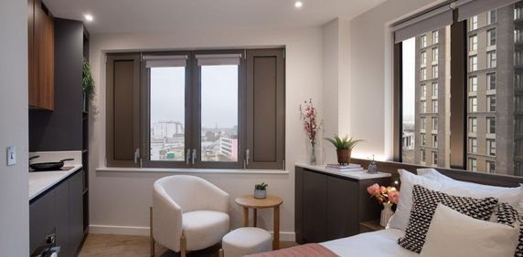 Studio to rent - Photo 2