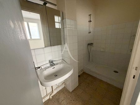 Location Appartement 2 pièces 34m² - Photo 3