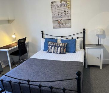Room 6, 25 Springfield Road, Guildford, Surrey GU1 4DW - Photo 5