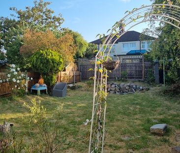 Studio Flat, Court Road, SE25 - Photo 6