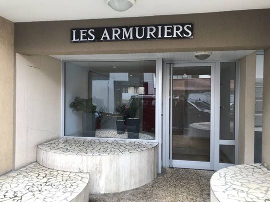 Appartement - 1 pièce - 29 m² - Saint-Étienne - Photo 1