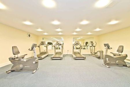 2 Bed Penthouse, Raphael House, IG1 - Photo 5