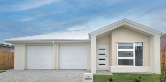 Brand New three beds, including Mater Bedroom, Ensuite in Greenbank - Photo 3