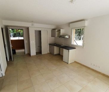 T2 AVEC JARDIN ET PARKING - Photo 3