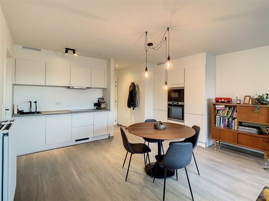 Appartement te huur in Zwijnaarde - Photo 1