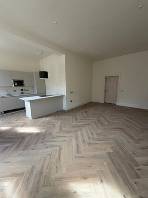 2 Bed Flat, Elmbank St, G2 - Photo 1