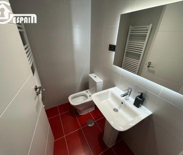 Piso de alquiler en Carretera Carretera del Barrio de la Fortuna, 8... - Photo 2