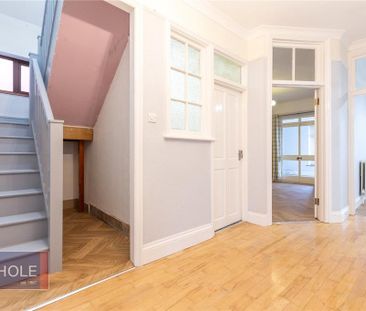 4 bedroom detached house to rent - Photo 3