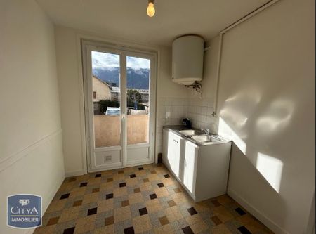 Location Appartement 3 pièces 54m² FONTAINE 38600 - Photo 4