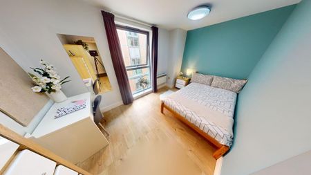 3 bedroom flat to rent - Photo 3