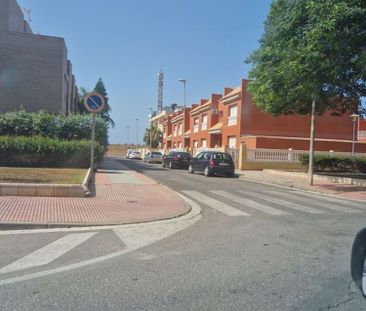 Alquiler de piso en Calle Argentinita - Photo 1