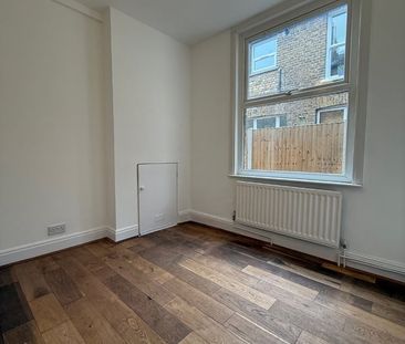 2 Bed Maisonette, Theodore Road, SE13 - Photo 3