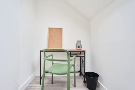 TURENNE Roommate 5 Bedrooms at Amiens - Photo 3