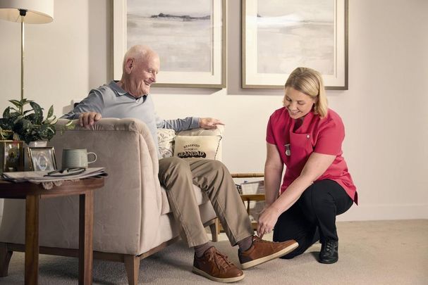 2 bedroom retirement property to rent - Photo 1