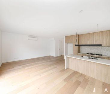 Modern & Convenient Living! - Photo 1
